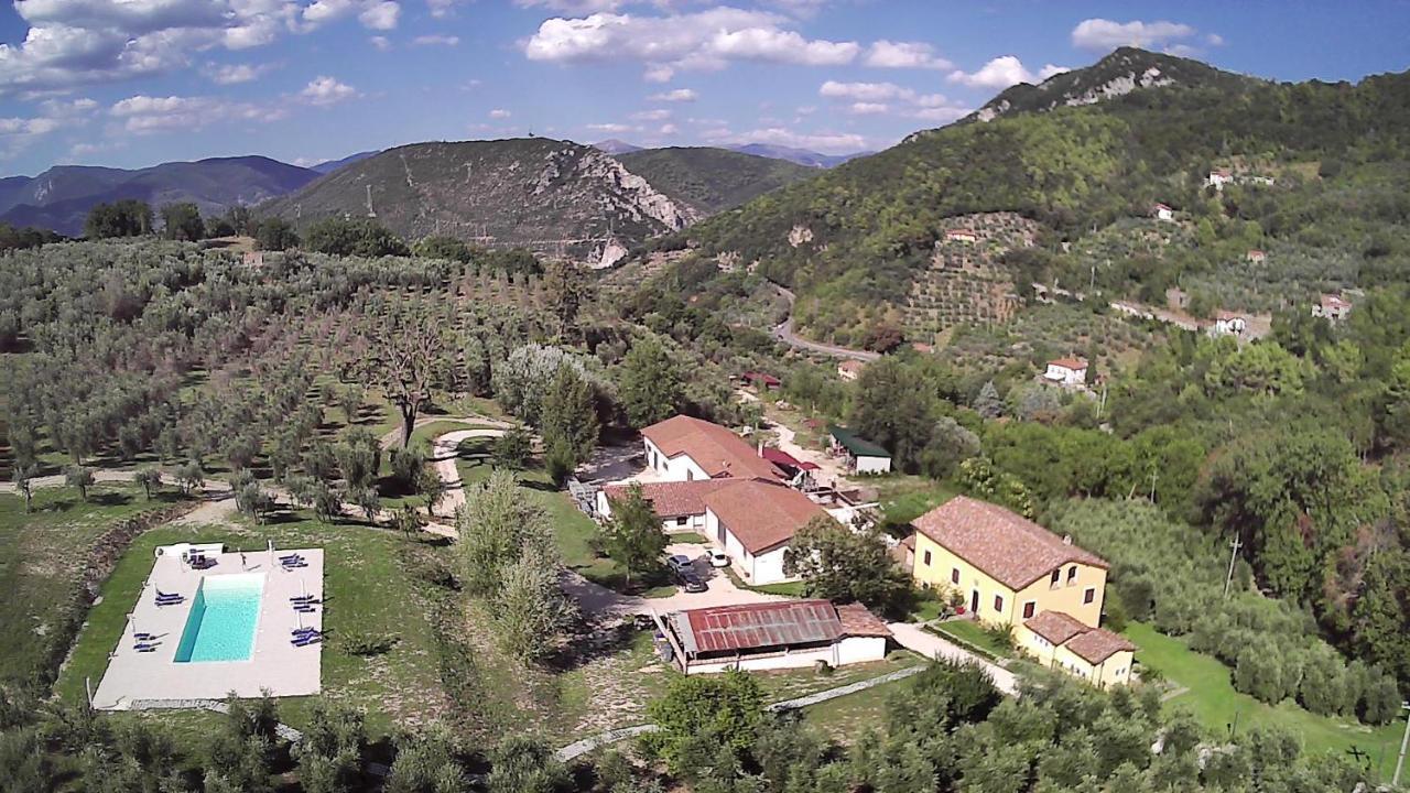 Villa Il Borgo Di San Michele à Papigno Extérieur photo